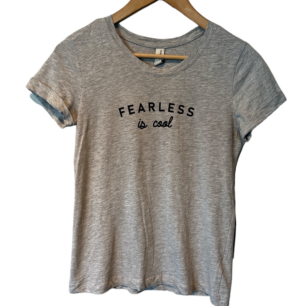 Piazza Italia Fearless is Cool grey short sleeve T-shirt women’s Small